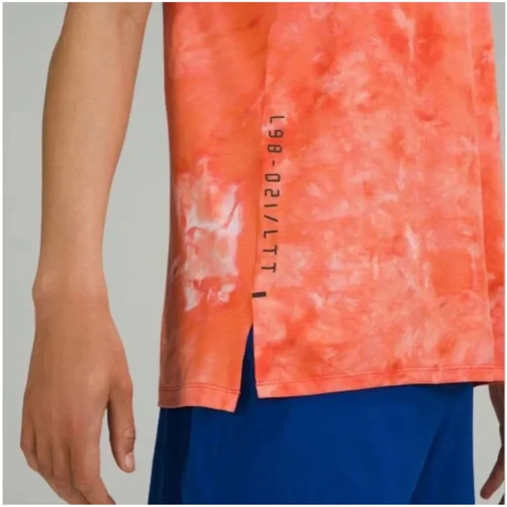 J2 Lululemon‎ Men's Large Orange Always Agile Tank Spray Dye